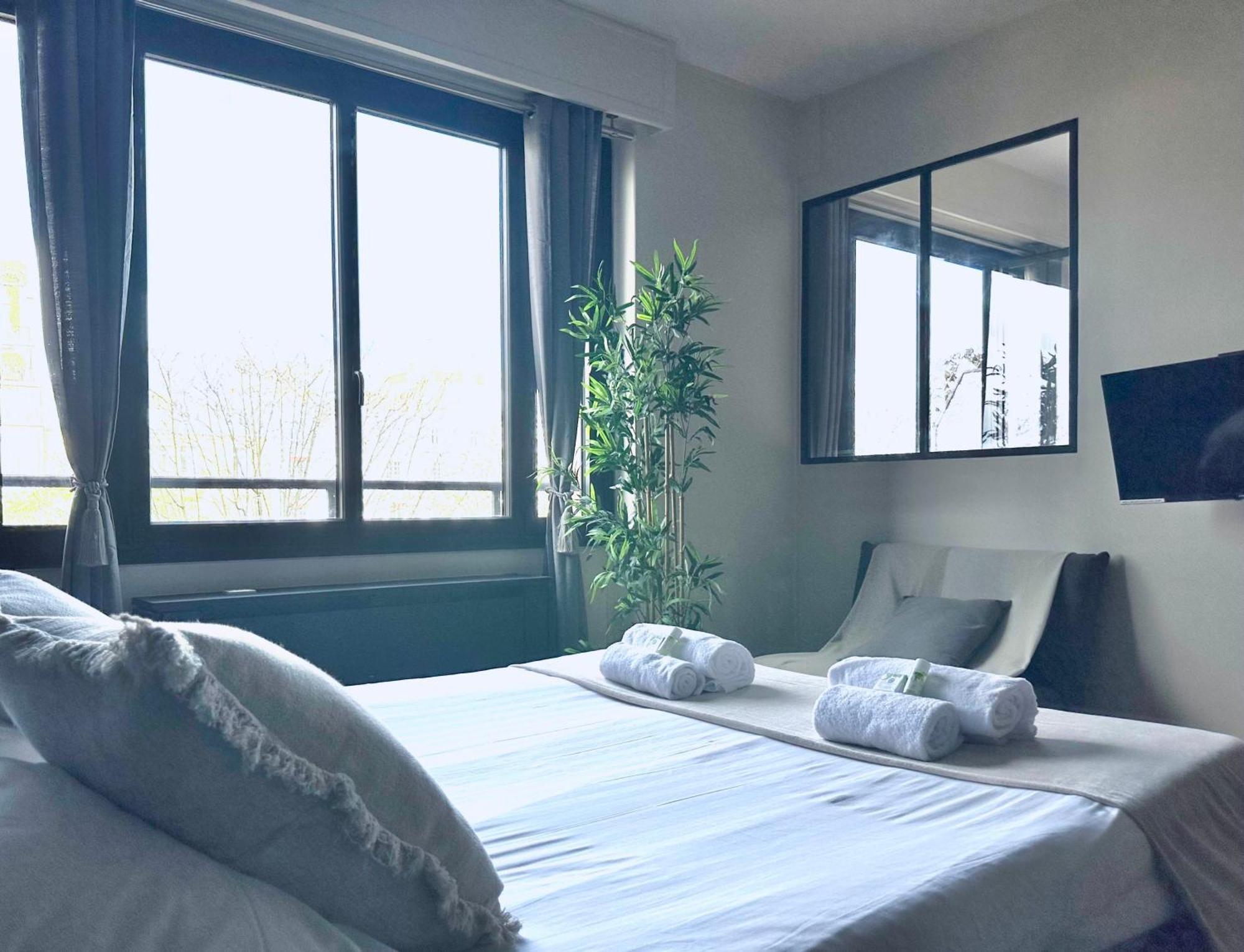 Stylish Apartment With A Balcony In 巴黎 外观 照片